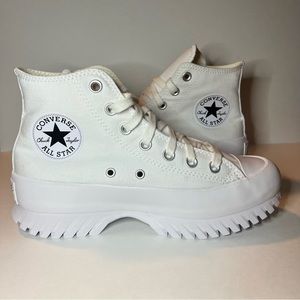 Converse Chuck Taylor All Star Lugged 2.0 Womens High Top Shoes NWOT